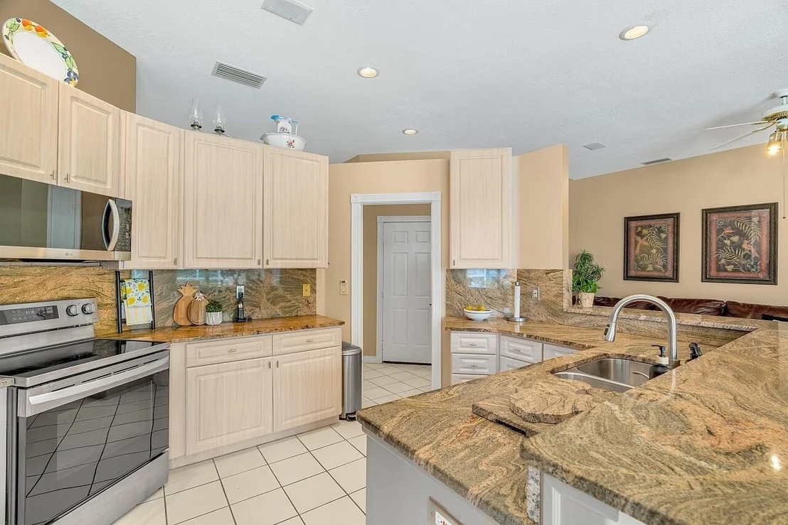 Photo of 6157 Winding Lake Drive