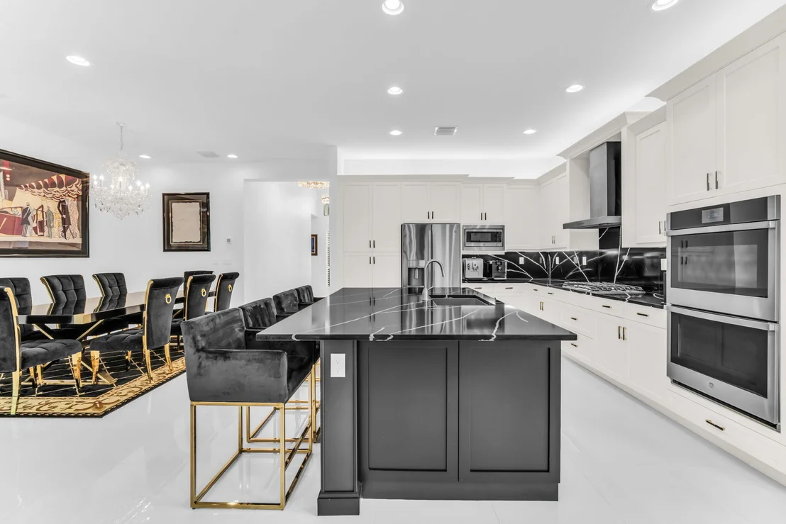 Photo of 9285 MOUNTAIN PINE Grove