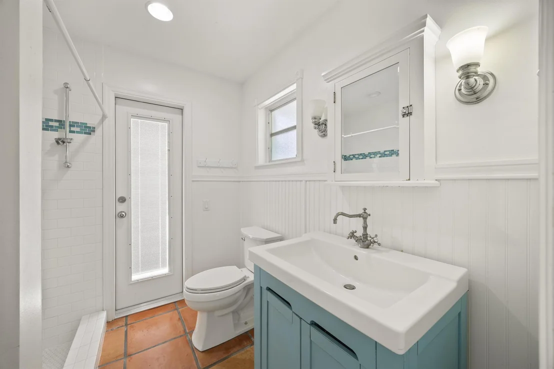 Photo of 8 Palmetto Way