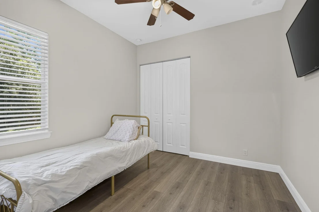 Photo of 17519 Tangerine Boulevard