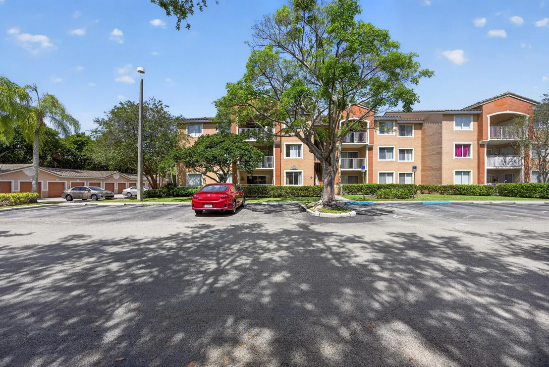 Photo of Unit 1014 at 3844 Lyons Road