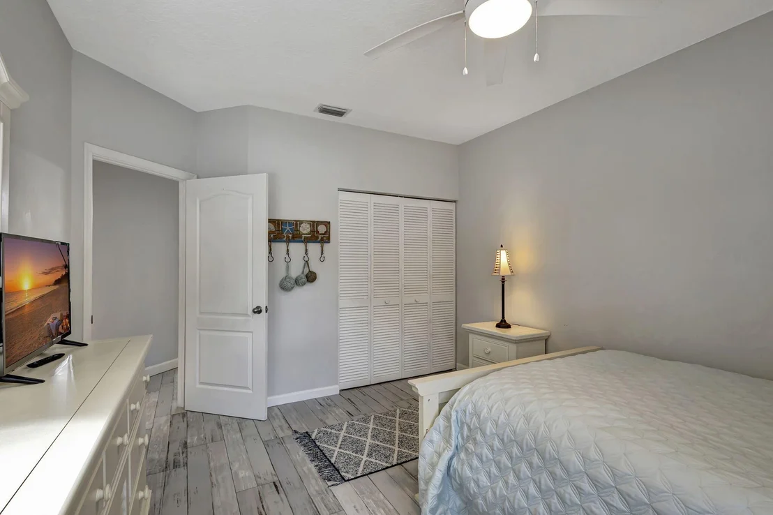Photo of 271 Eagleton Estates Boulevard