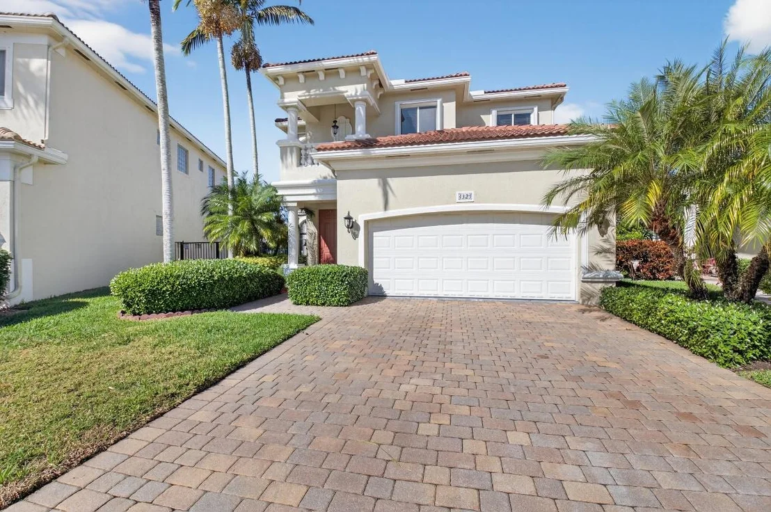 Photo of 4325 Key Lime Boulevard