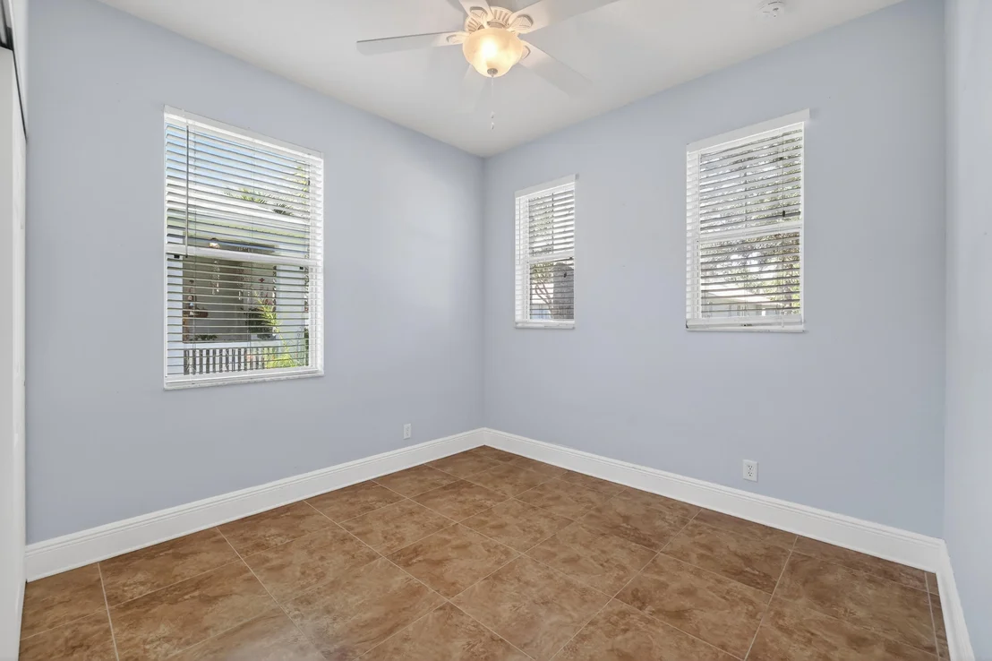 Photo of 7865 15th Lane