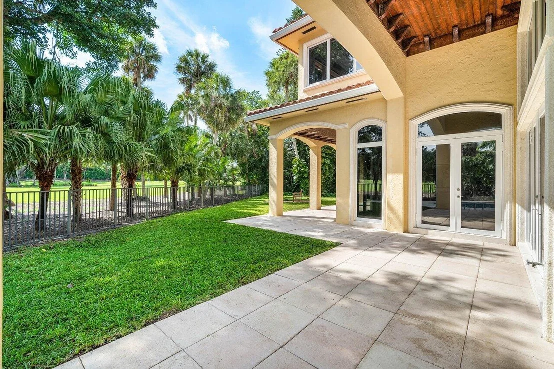 Photo of 6541 Timber Lane