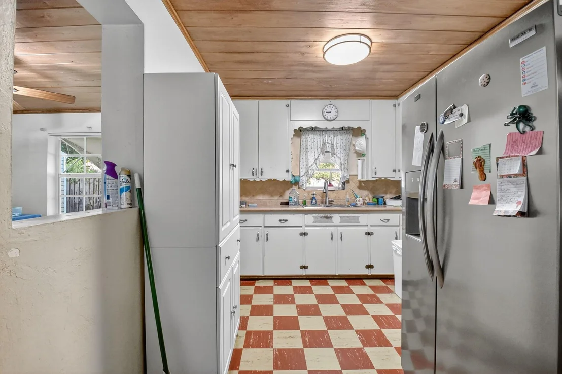 Photo of 3582 Davis Road