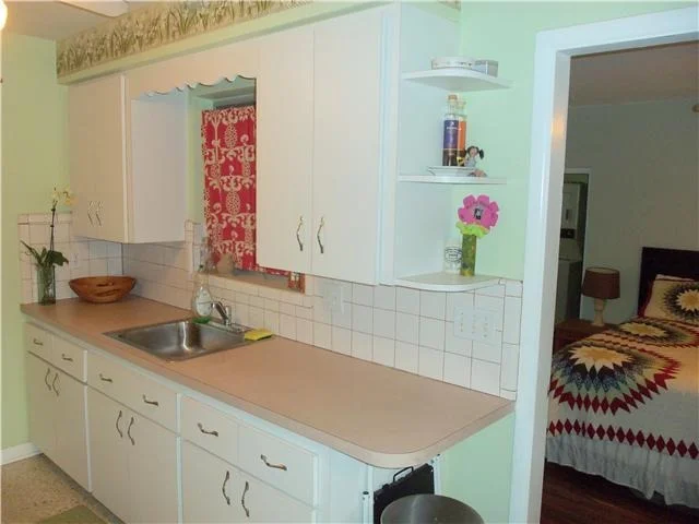 Photo of 92 W Mango Road