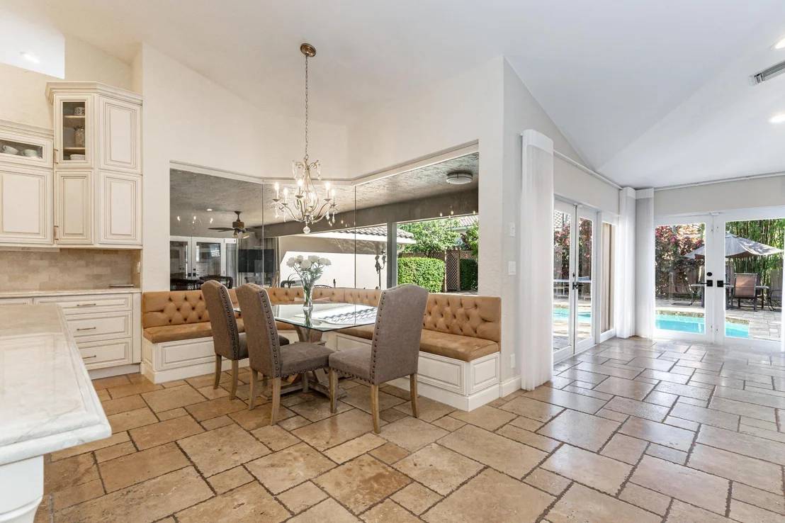 Photo of 378 Coconut Circle