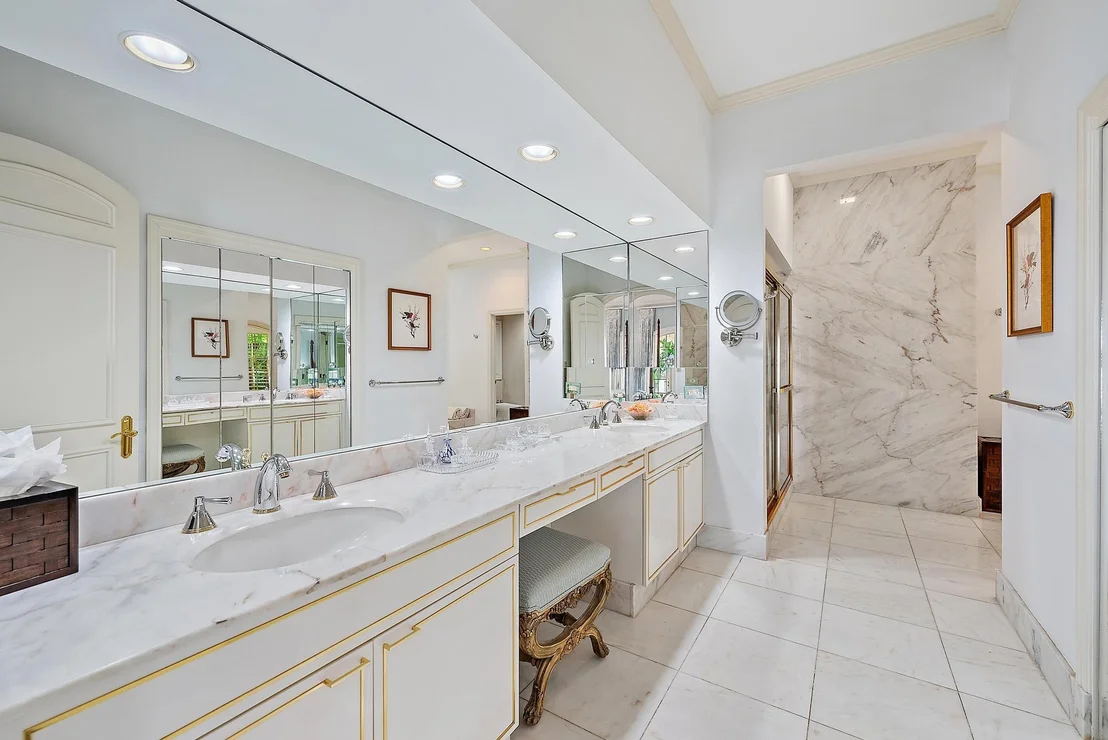 Photo of 751 Island Drive