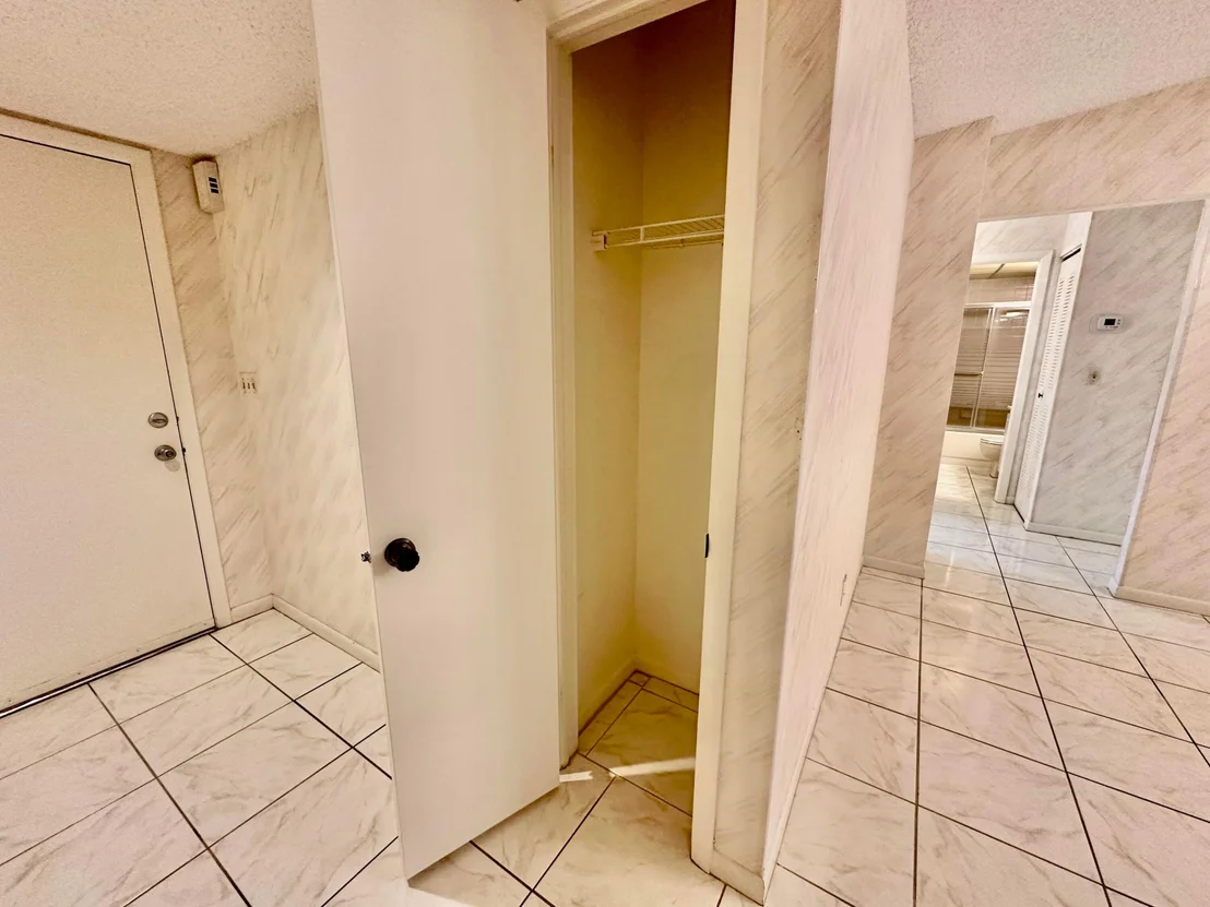 Photo of 5483 VIBURNUM Circle