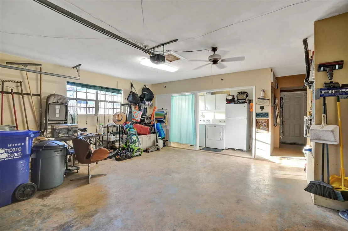 Photo of 2585 SE 3rd Street