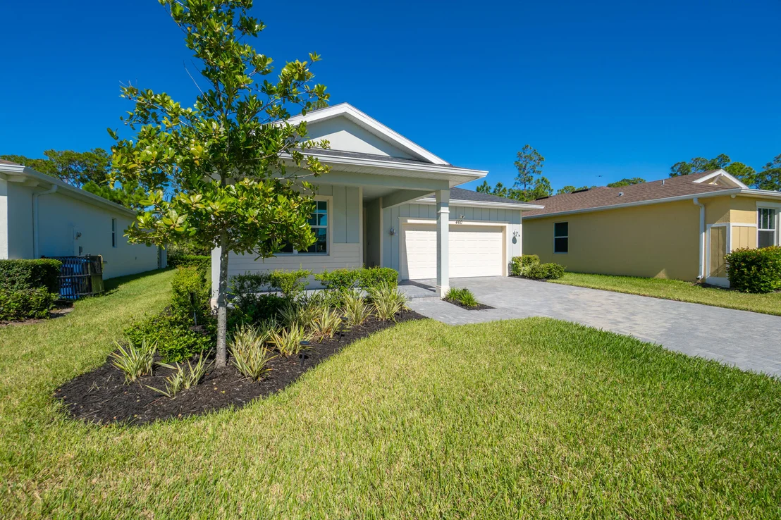Photo of 460 Veridian Circle NW