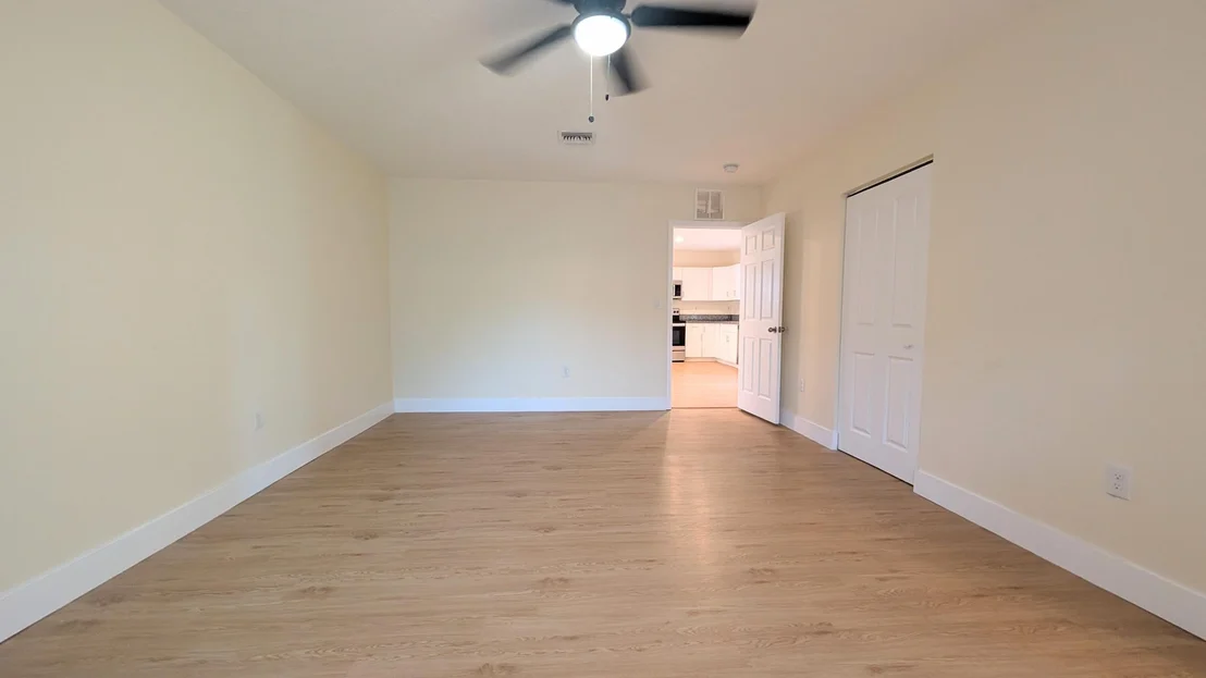 Photo of 541 N 68th Way