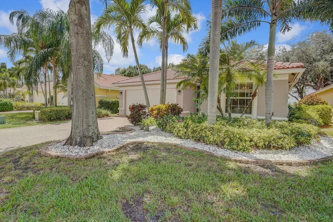 Photo of 12175 Roma Road