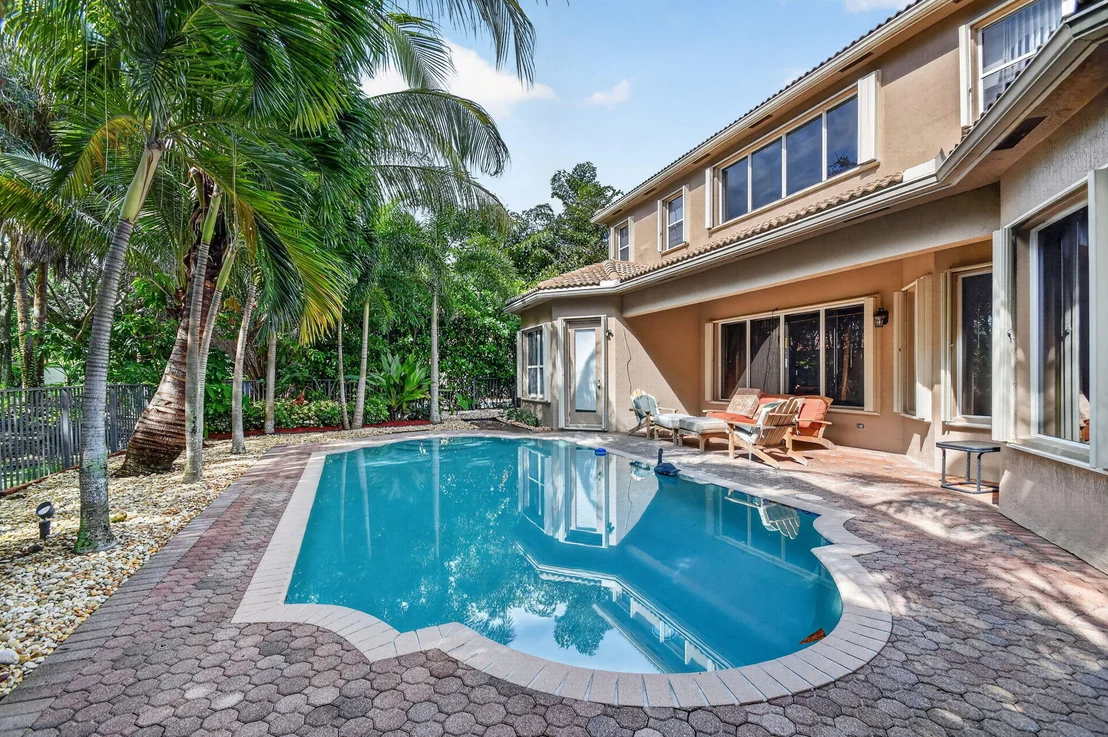 Photo of 6039 WALNUT HILL Drive
