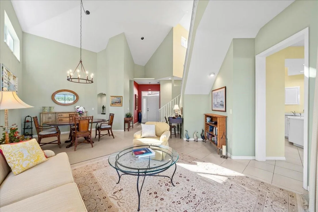 Photo of 1725 Victoria Circle