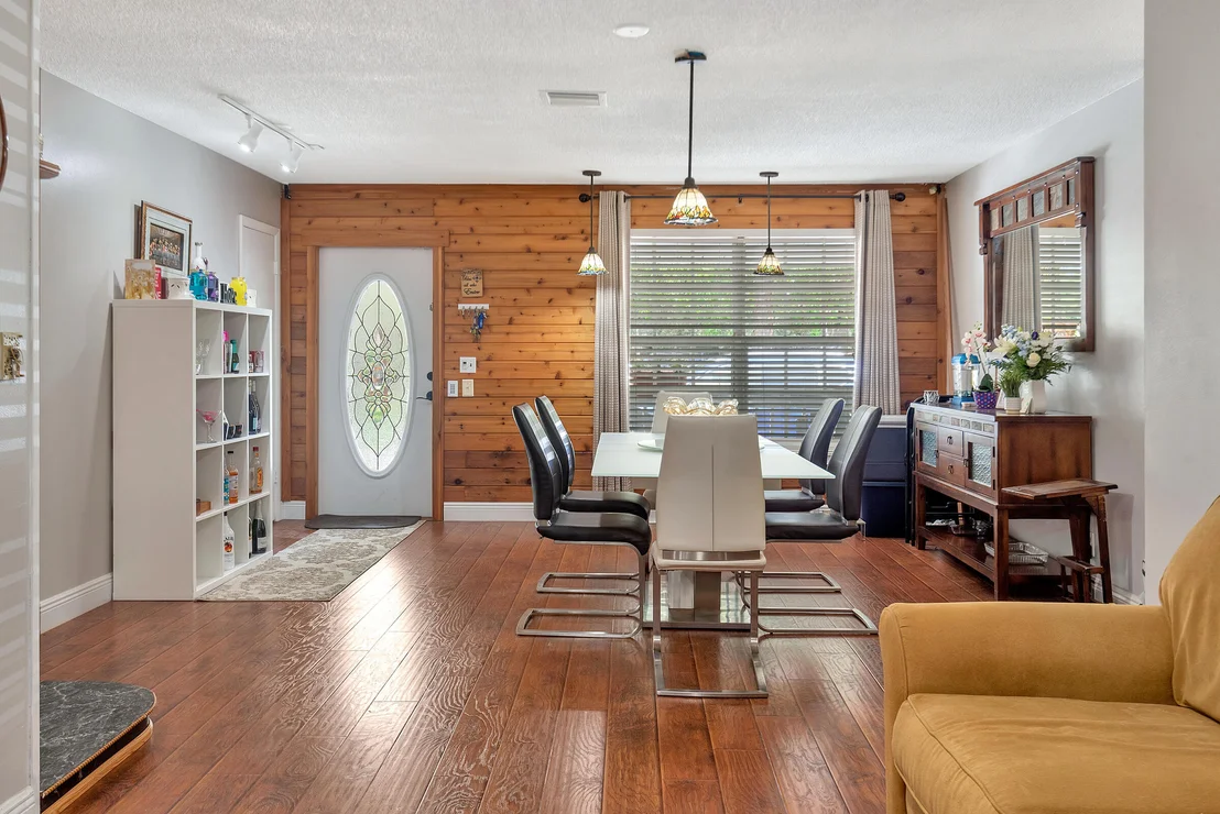 Photo of 15100 Scotts Place