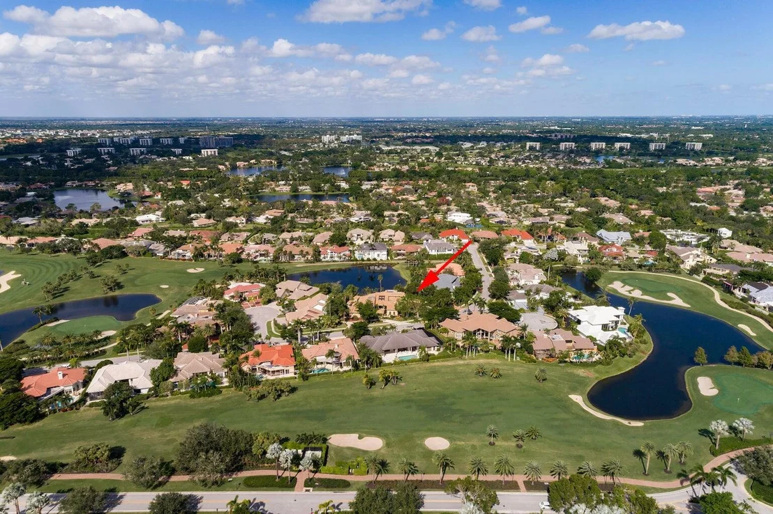 Photo of 21125 Hamlin Drive