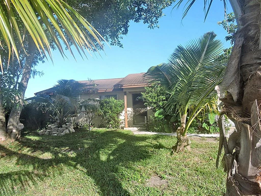 Photo of 2909 Via Palma
