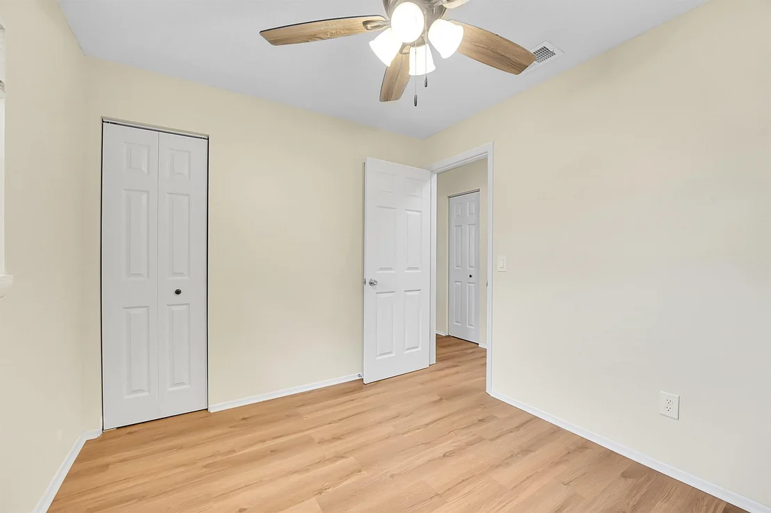 Photo of 524 Teak Drive