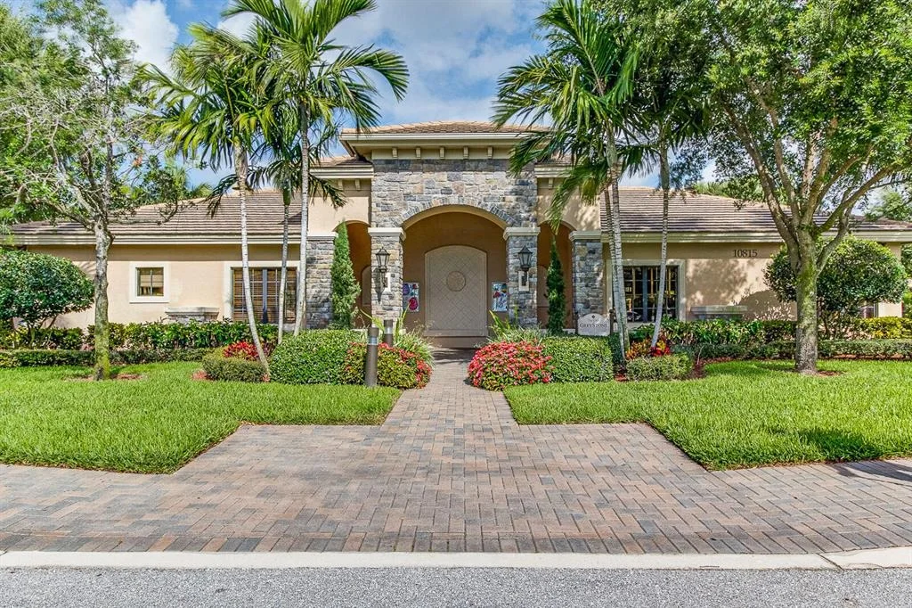 Photo of 10609 Cocobolo Way