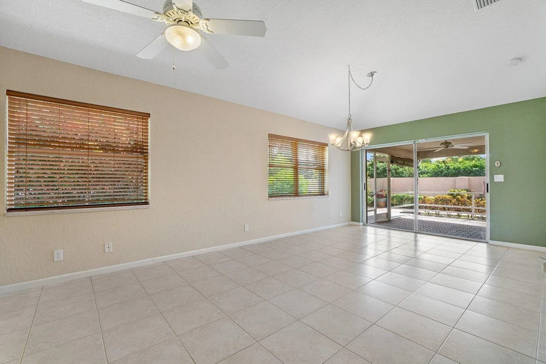 Photo of 5271 Grande Palm Circle
