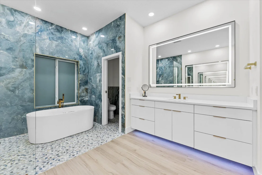 Photo of 2670 Tecumseh Drive