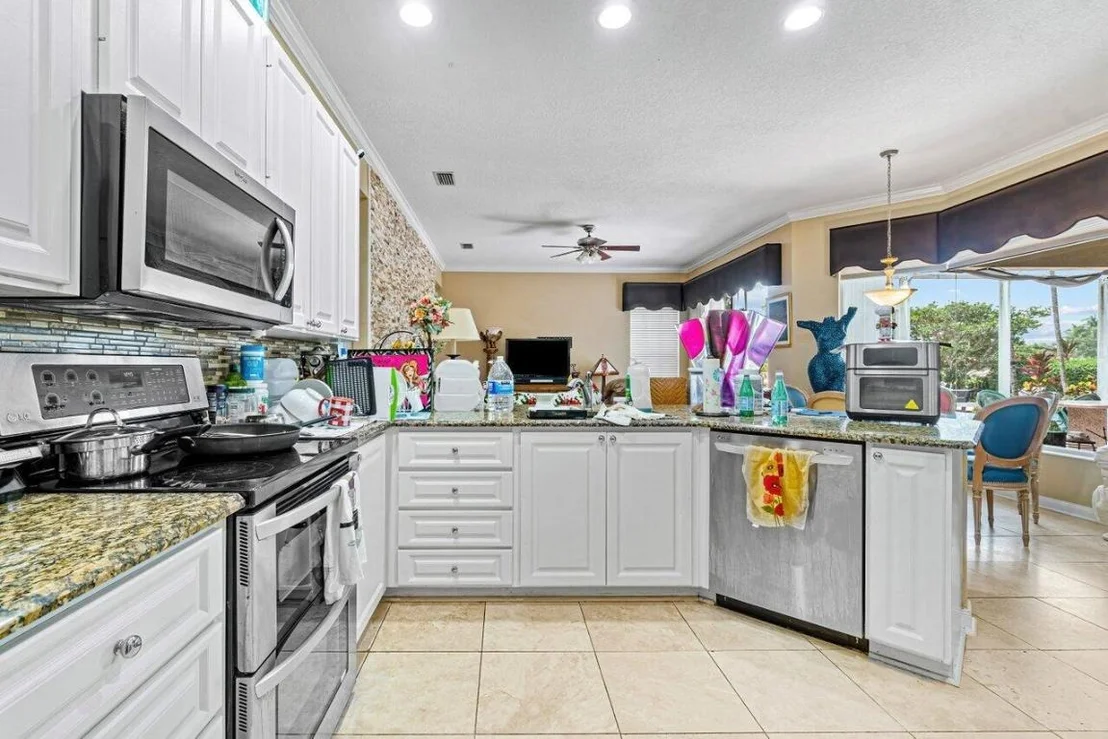 Photo of 7580 Red River Road