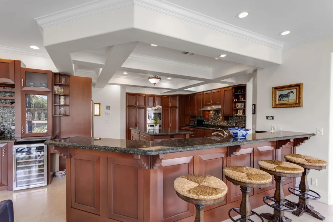 Photo of 917 Iris Drive