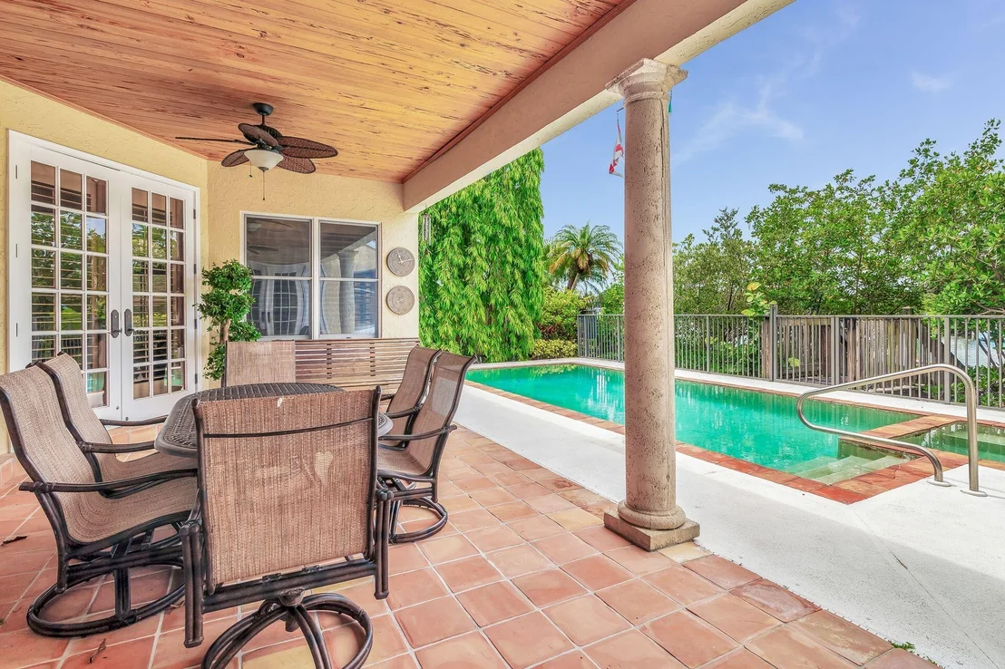 Photo of 3330 Bridgegate Drive