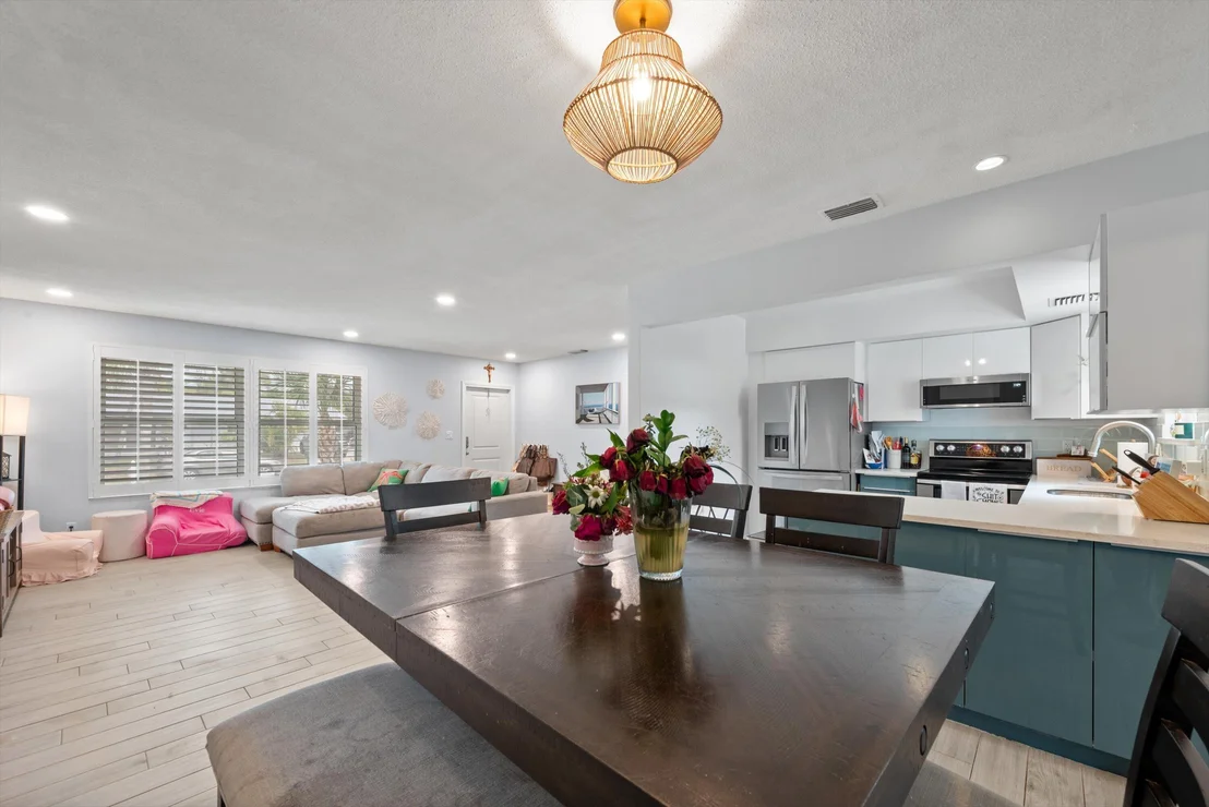 Photo of 16 Ridgewood Circle