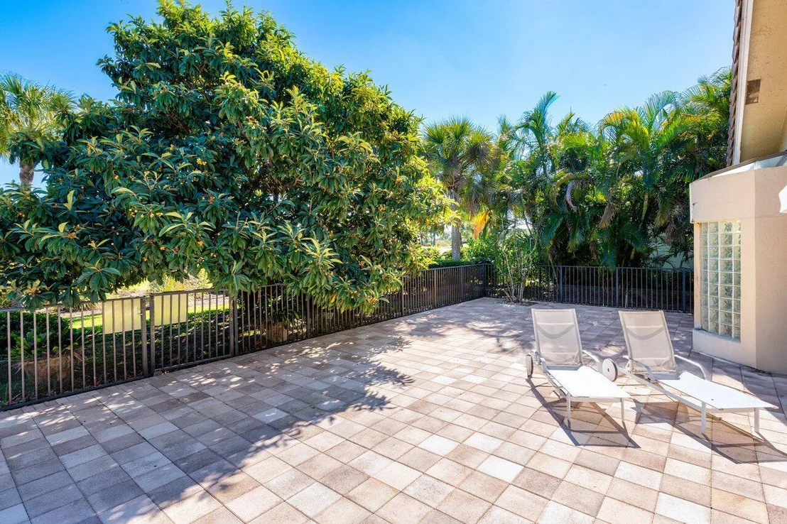 Photo of 4770 Tree Fern Drive