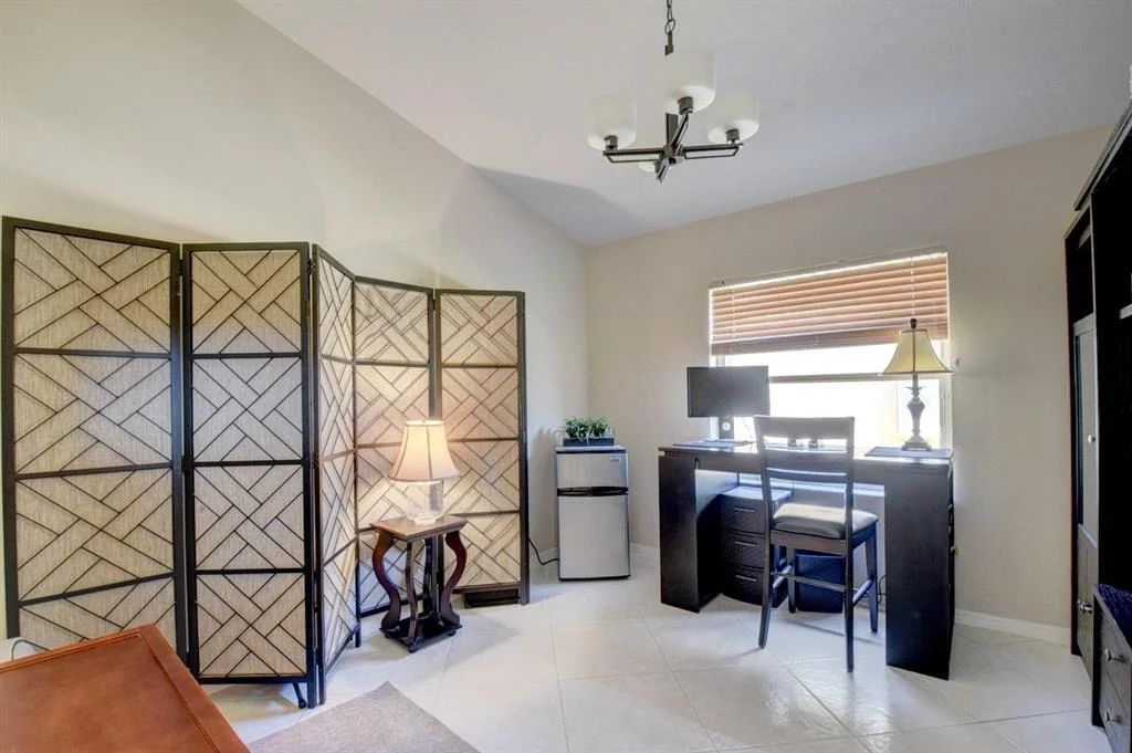 Photo of 6749 Viale Elizabeth