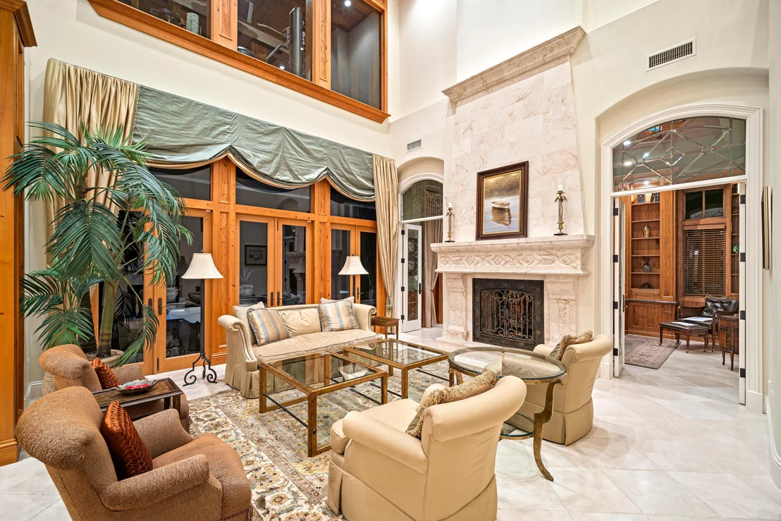 Photo of 4117 S Ocean Boulevard