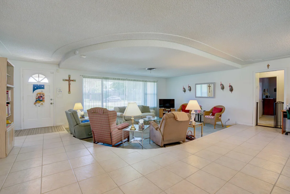 Photo of 452 Date Palm Drive