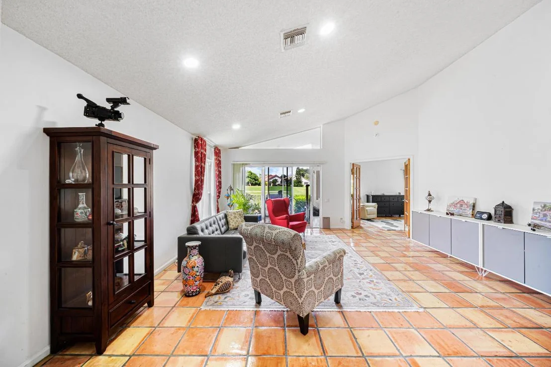Photo of 6087 Bay Isles Drive