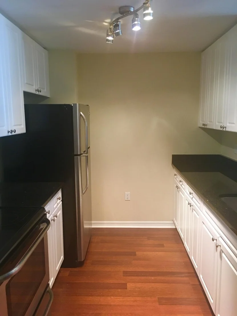 Photo of Unit 607 at 255 Evernia Street