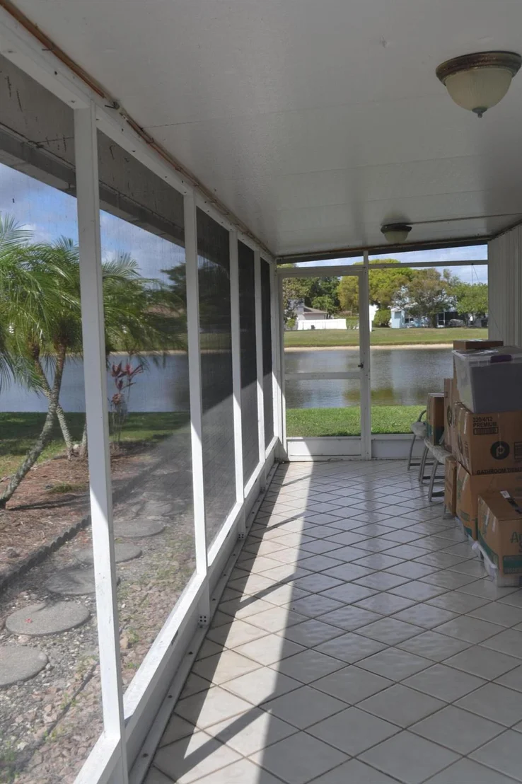 Photo of 4699 Lakeside Circle