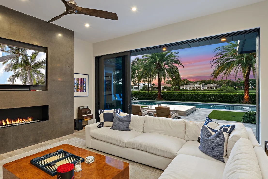 Photo of 162 Commodore Drive