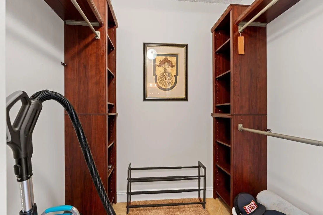 Photo of 3832 Rowena Circle