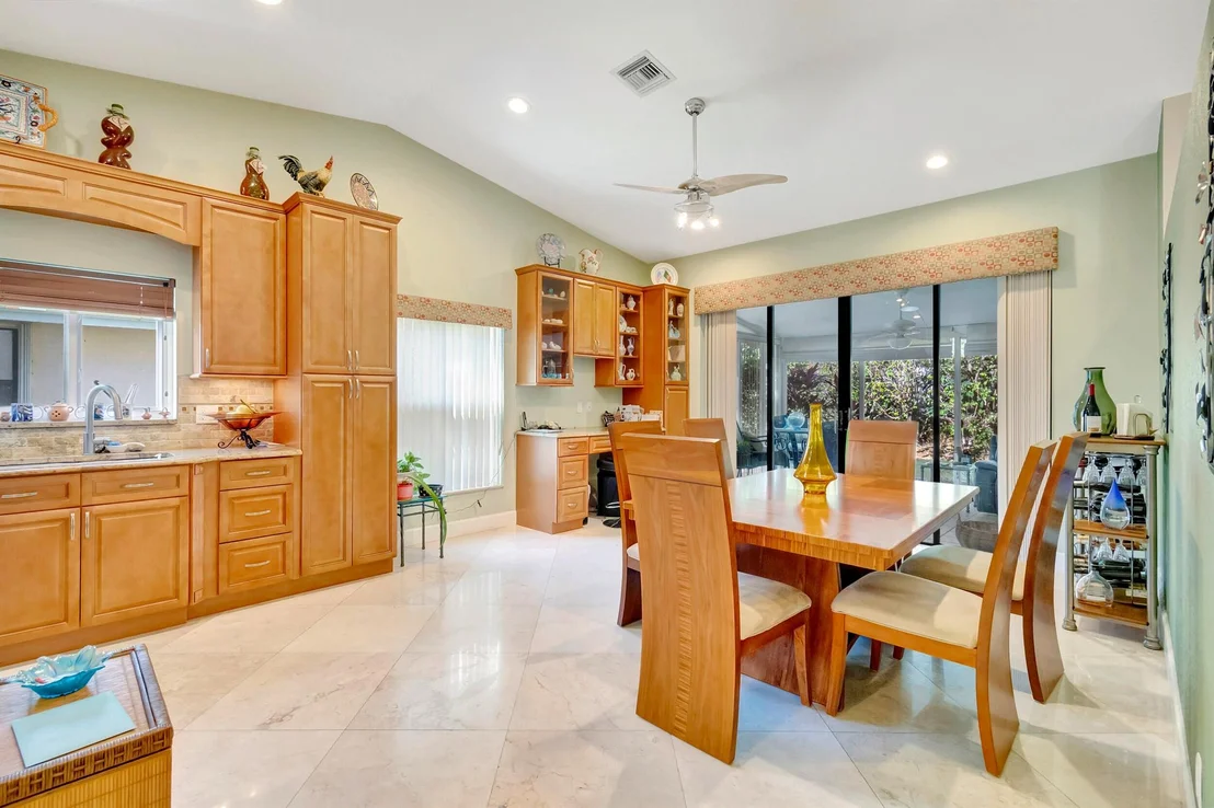 Photo of 8361 Leeway Lane