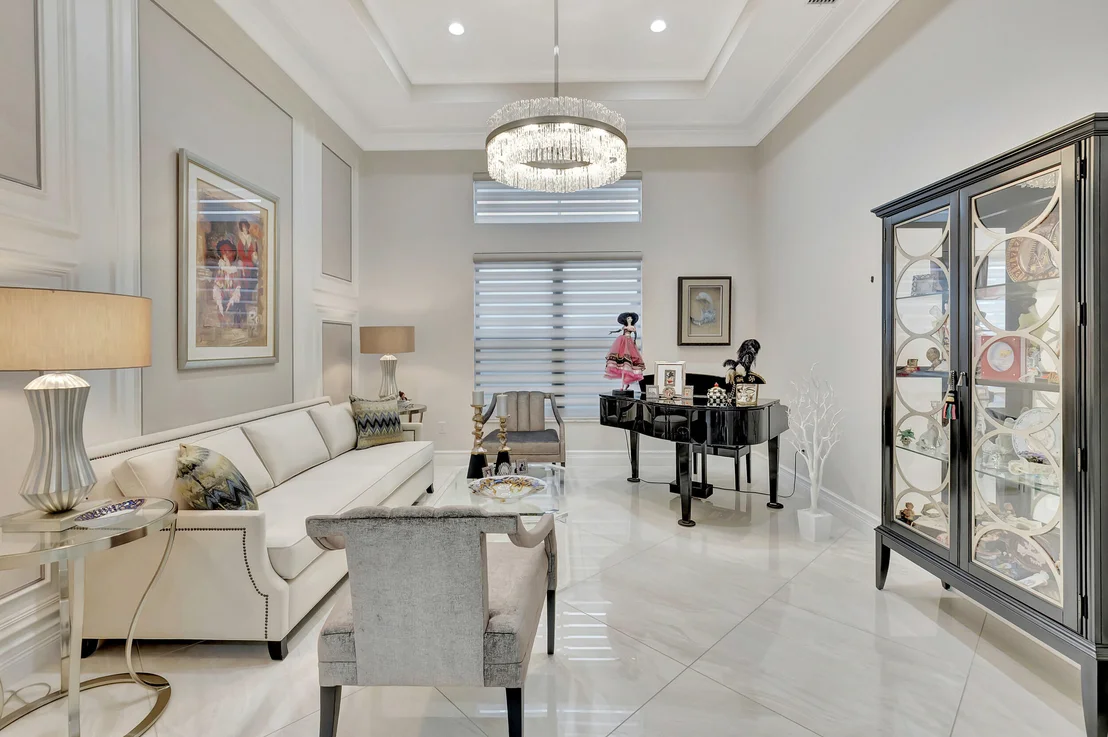 Photo of 16807 Pavilion Way