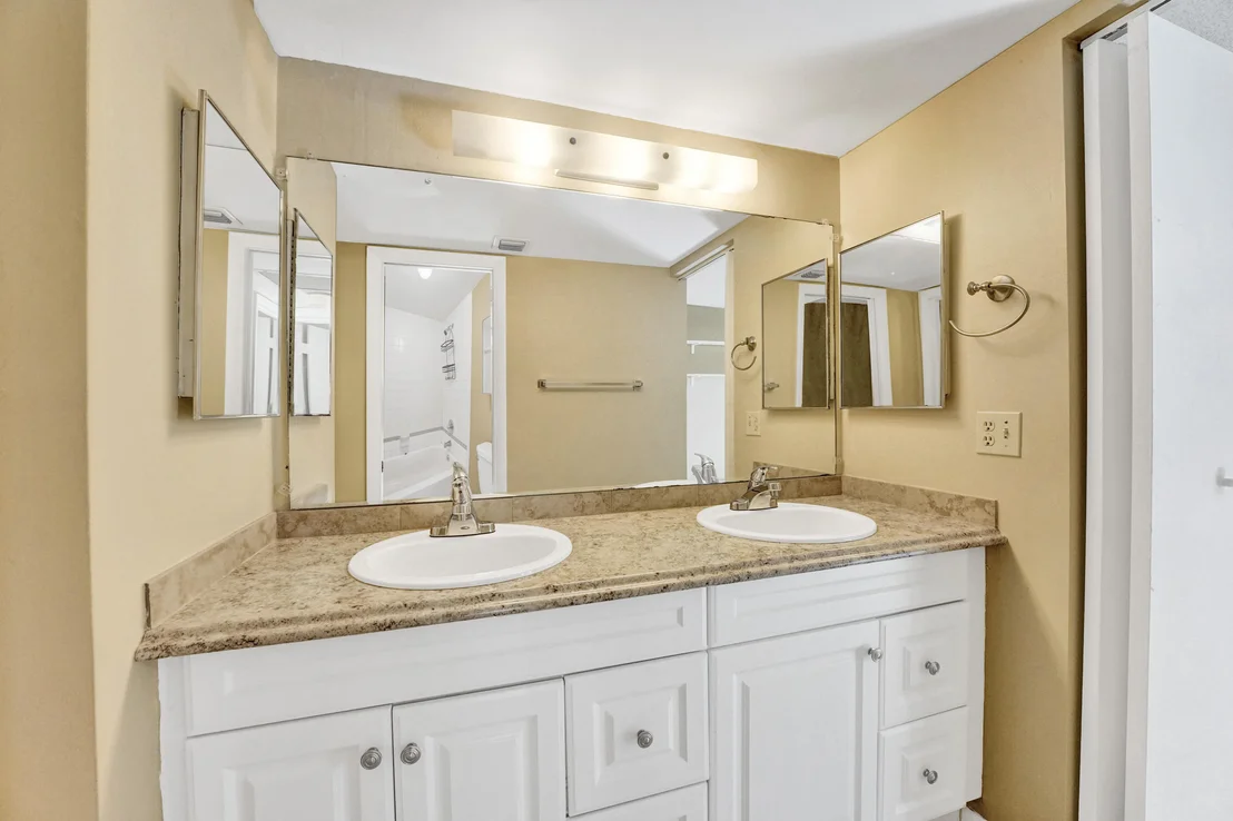 Photo of Unit D at 2240 White Pine Circle