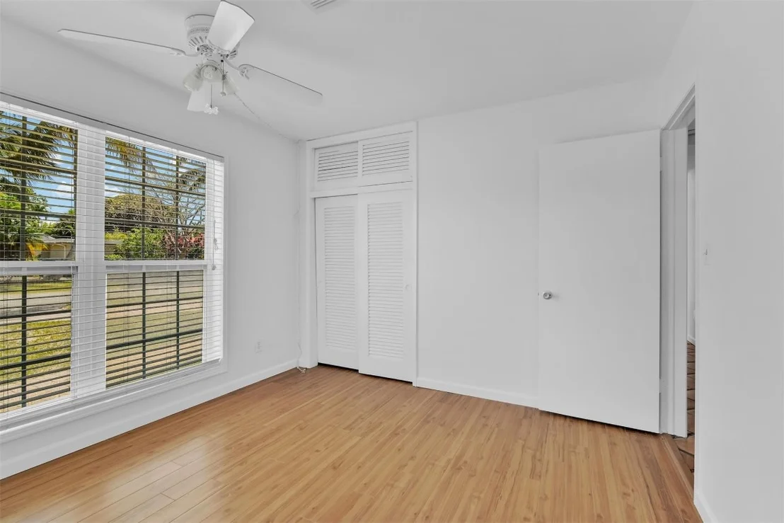 Photo of 341 SE 8th Street