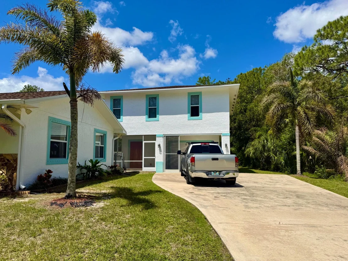 Photo of 16283 Alexander Run