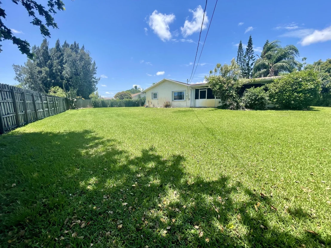 Photo of 4382 Marlin Street