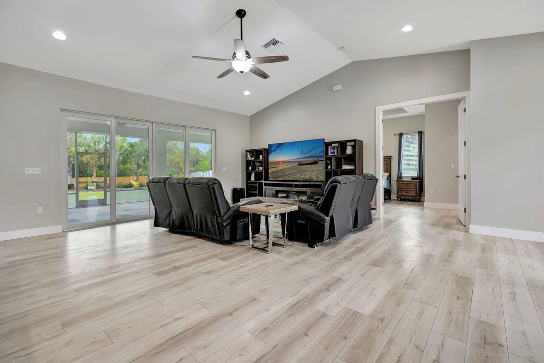 Photo of 10231 176th Lane N