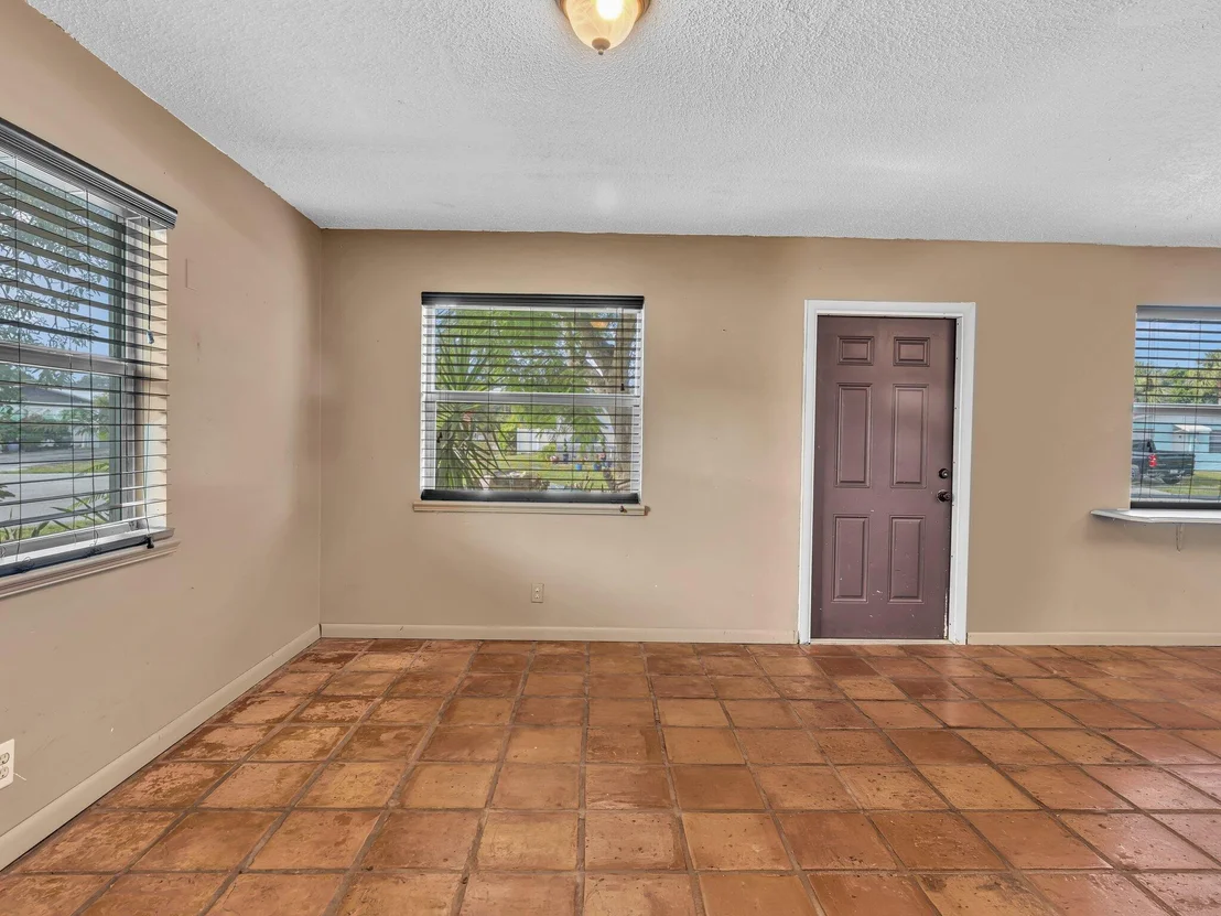 Photo of 301 5TH Street