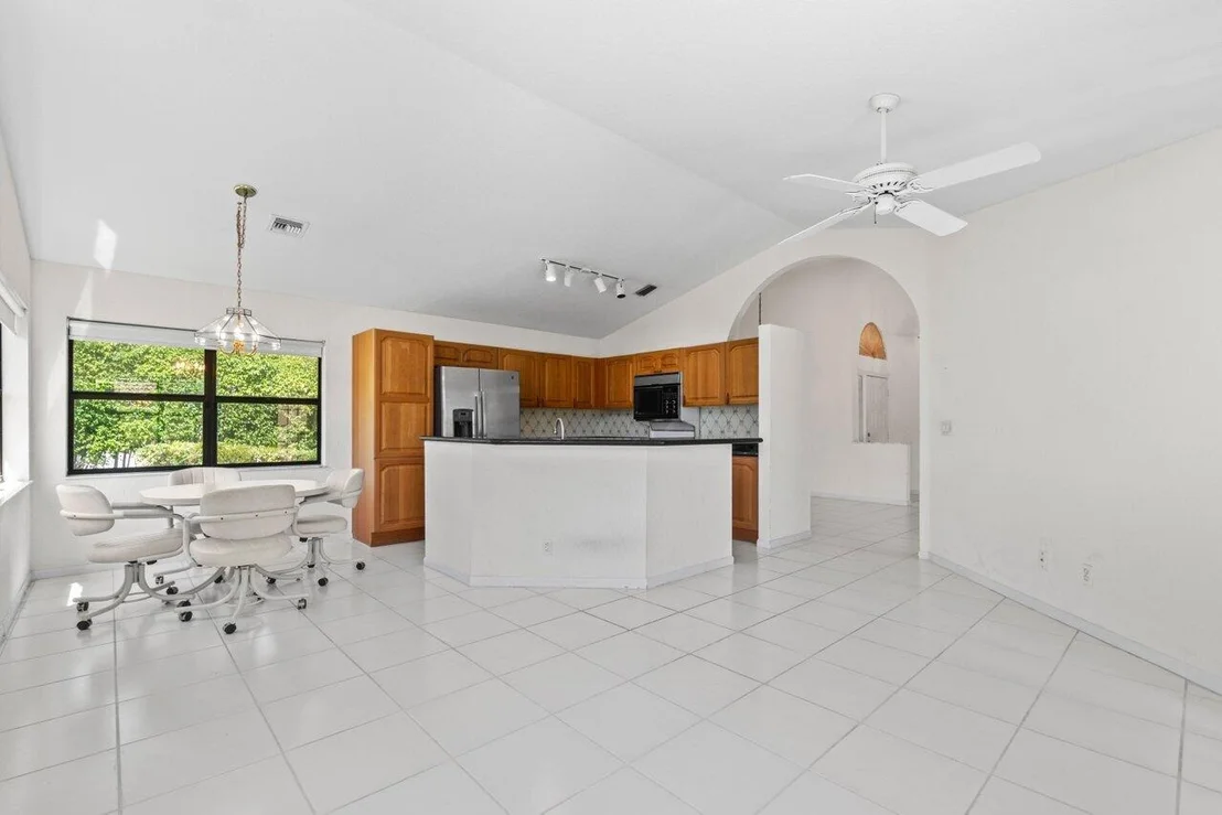 Photo of 8369 Lords Place