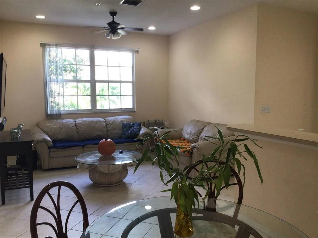 Photo of Unit J at 110 Lighthouse Circle